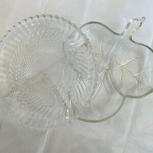 SET OF TWO CLASSIC DEPRESSION GLASS SERVING PLATES, condiments, candy , snacks,